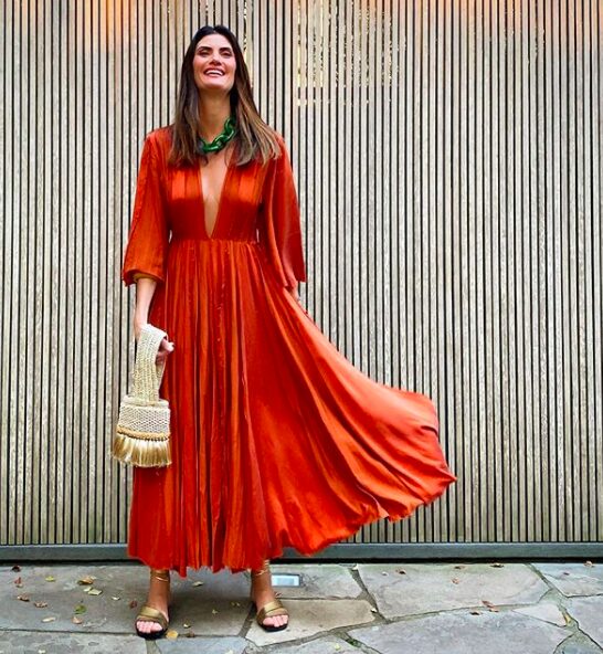 Isabella Fiorentino em look com pitada etnica
